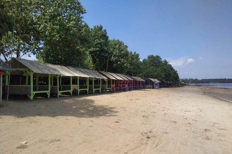 Featured image for Pantai Anyer: Destinasi Liburan Favorit Keluarga di Banten